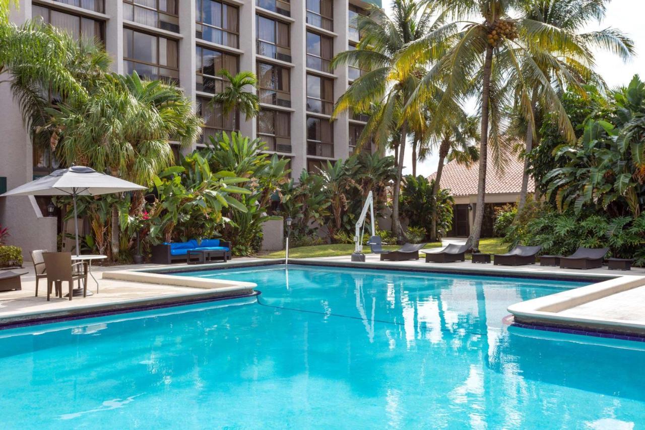 Ramada By Wyndham West Palm Beach Airport Esterno foto