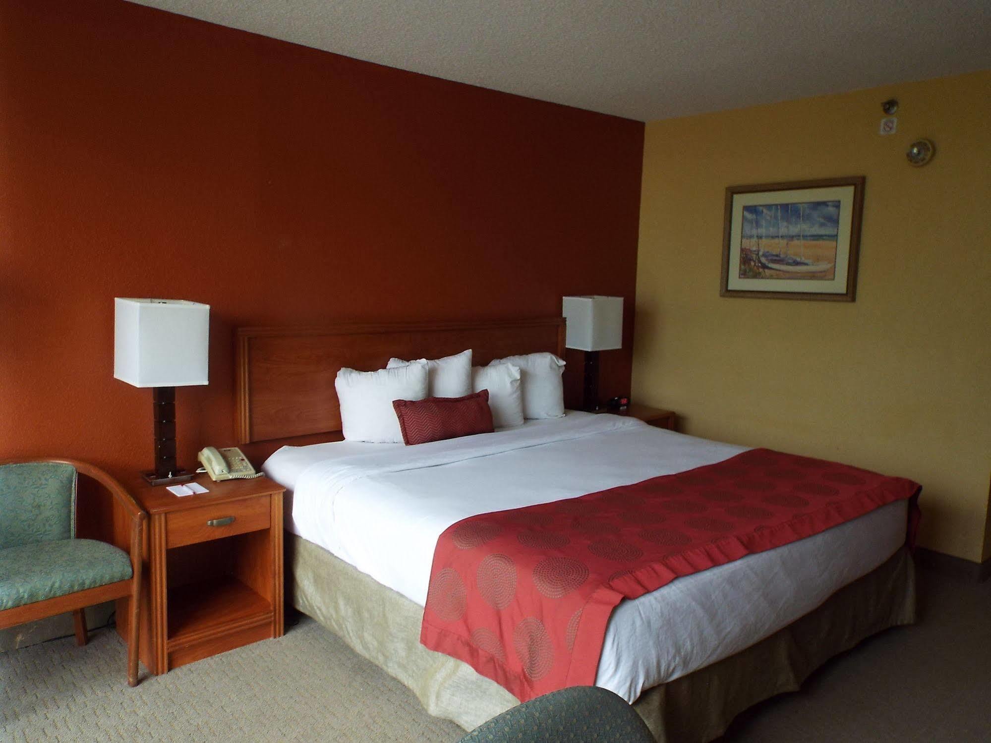 Ramada By Wyndham West Palm Beach Airport Esterno foto