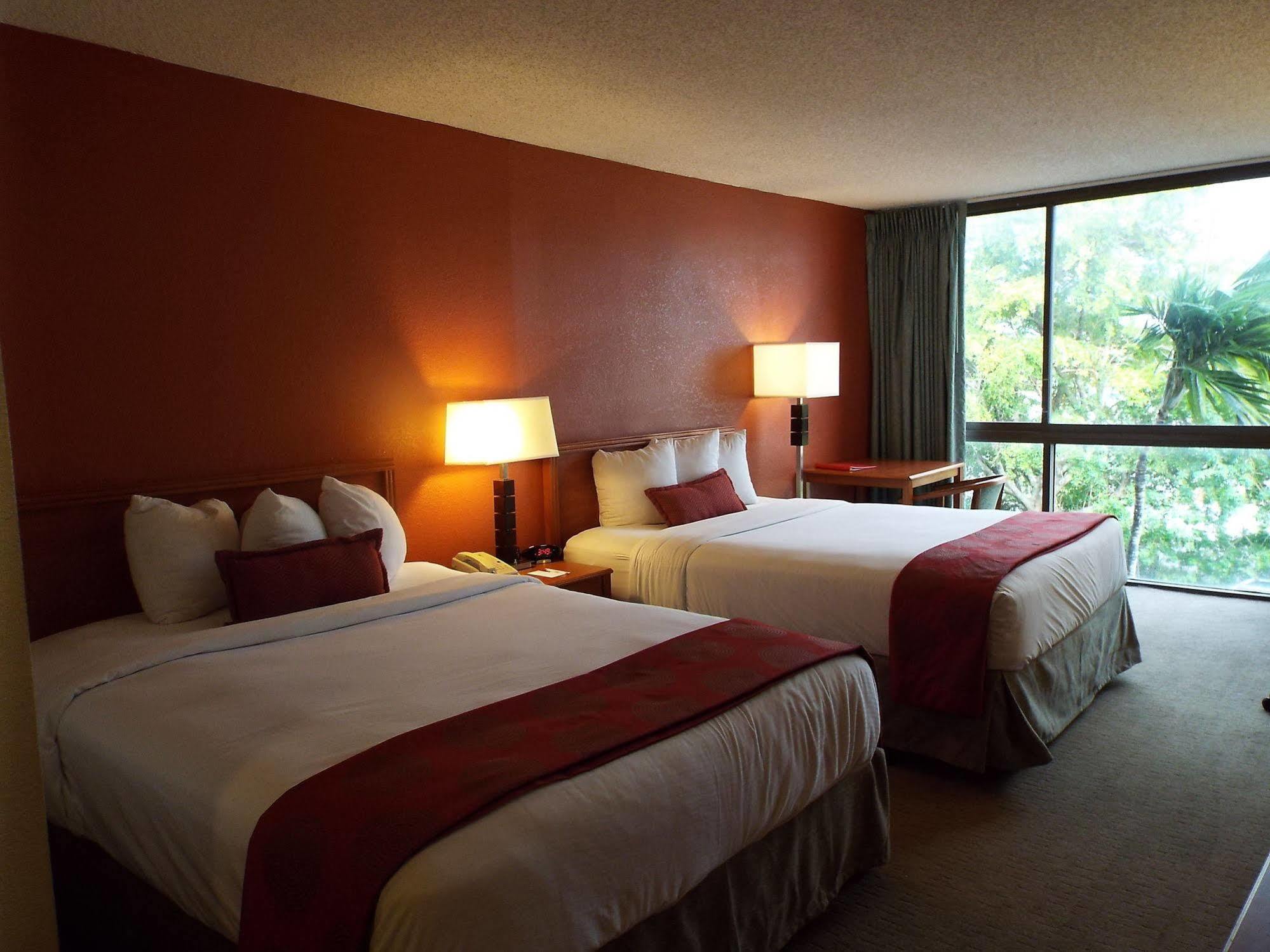 Ramada By Wyndham West Palm Beach Airport Esterno foto